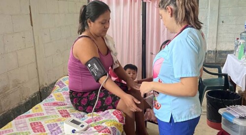 GUATE_JORNADA MEDICA1.jpg